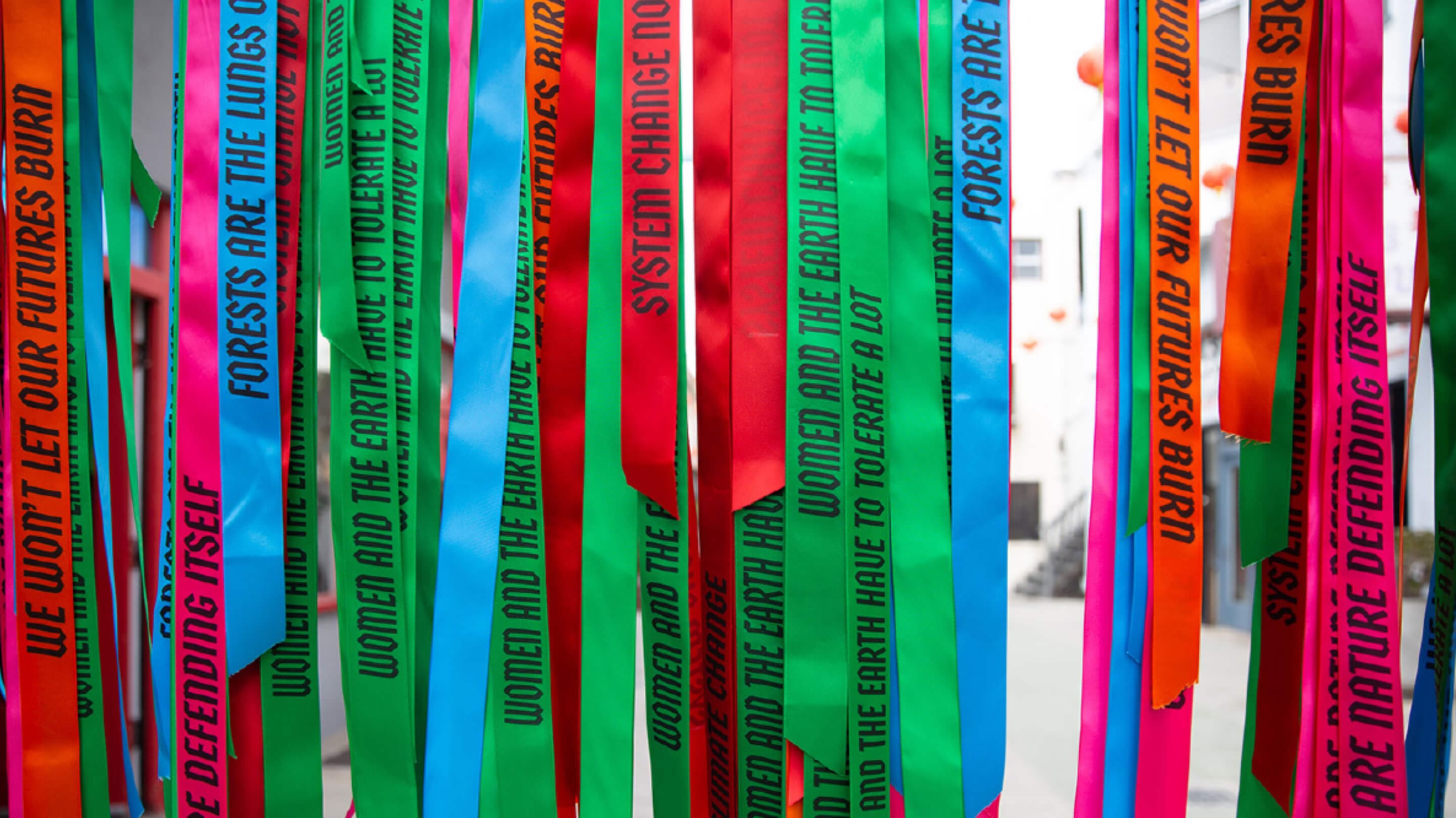 © Andrea Bowers / Photo: Taz Essa