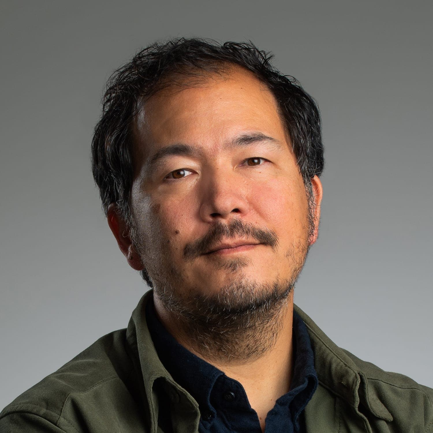 Headshot of Rosten Woo