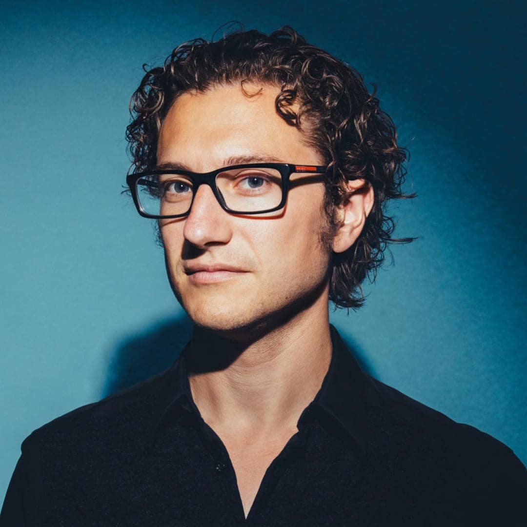 Headshot of Teddy Abrams