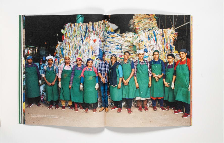 Positive Sum 1 - Double People in Green Aprons