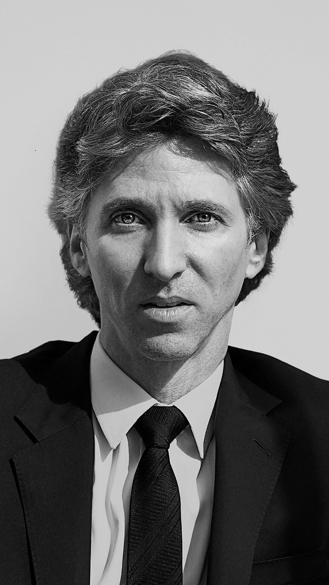 Headshot of Damian Woetzel